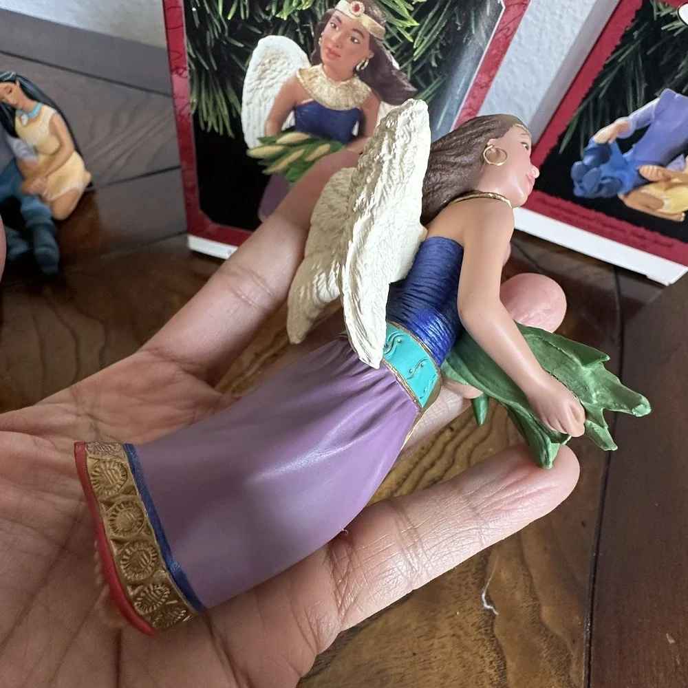 Hallmark Keepsake Pocahontas Captain‎ John Smith Celebration Of Angels Ornaments